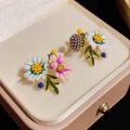 Bridal Daisy Flower Korean INS Women Stud Earring Drip Glaze Wedding French Party Asymmetry Stud Earrings Girls Elegant Ladies. 