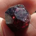 1Pc Red Natural Garnet Quartz Crystal Gemstone Healing Energy Stone Garden Yard Home Degaussing Rough Mineral Specimen Decor New. 