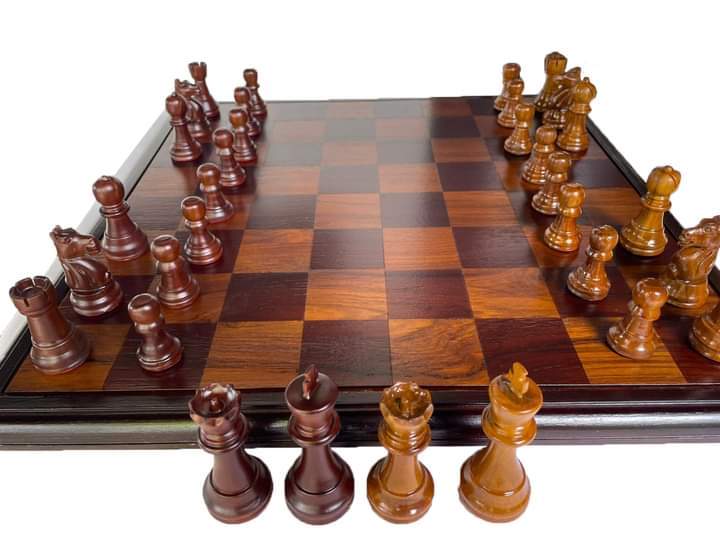 Wooden%20Chess%20Board%20-%20Image%203
