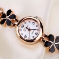 LVPAI Brand Watches Women Daisies Flower Gold Rhinestone Bracelet Wrist Watch Girl Dress Woman Fashion Classic Watch. 