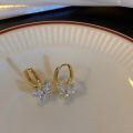 1Pair Girls Sweet Temperament Zircon Butterfly Earrings Niche Simple Exquisite Small Ear Buckles for Daily Versatile Jewelry. 