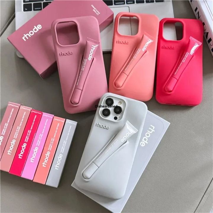 Stand%20Max12Plus1516E%20Case%20Original%20Fashion%20Limited%20Edition%20Summer%20Rhode%20Phone%20for%20iPhone16141311Pro%20Lip%20Gloss%20Case%20-%20Image%203