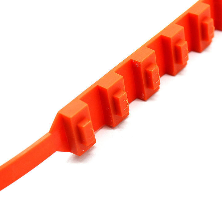Car%20Tire%20Anti-skid%20Strap%2010*910mm%20Vehicle%20Tyre%20Non-slip%20Zip%20Grip%20Strip%20Adding%20Tire%20Traction%20for%20Car%20SUV%20Van%20Truck%20Snow%20Ice%20Mud%20Prevention%20-%20Image%206