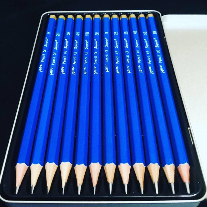 Superior%20Drawing%20Pencils%2012pcs/set%20B%202B%203B%204B%205B%206B%20HB%20H%202H%203H%204H%205H%20Graphite%20Sketching%20Pencils%20-%20Image%204