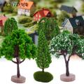 Mixed sizes of natural green model trees, choose the size that suits you Artificial trees for DIY landscaping accessories. 