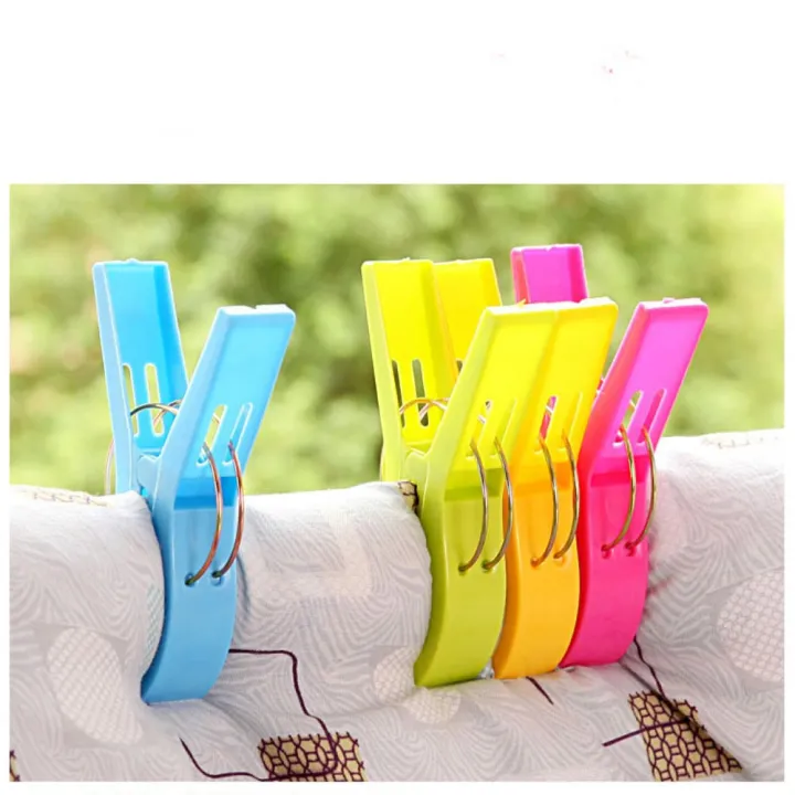 4pcs%20/set%20Clothes%20Hanger%20Beach%20Towel%20Clips%20Clothes%20Drying%20Clips%20Large%20Plastic%20Windproof%20Clothes%20Hanging%20Peg%20Quilt%20Clamp%20Holder%20for%20Beach%20Chair%20-%20Image%203