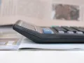 Solar, Battery Dual Power LCD Display Calculator with Check & Correct Function. 