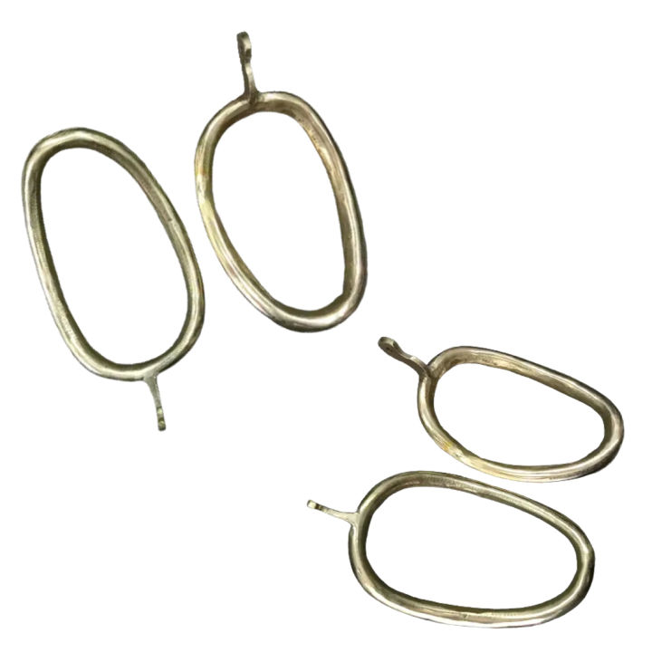 Pair%20of%20Large%20Silambu%20Silver/%20Gold%20-%20%E0%B7%83%E0%B7%92%E0%B6%BD%E0%B6%B8%E0%B7%8A%E0%B6%B9%E0%B7%94%20%E0%AE%9A%E0%AE%BF%E0%AE%B2%E0%AE%AE%E0%AF%8D%E0%AE%AA%E0%AF%81%20Sri%20Lankan%20traditional%20musical%20and%20Dancing%20instruments%20Brass%20Silambu%20pair%20kandy%20musical%20hub%20-%20Image%204