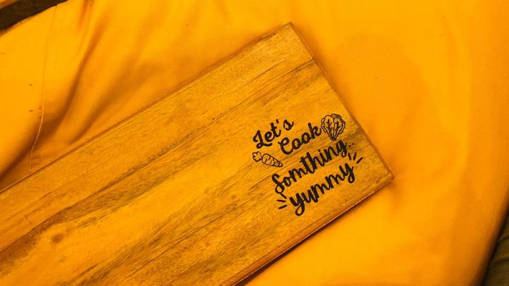 chopping%20board%20%20laser%20engraved%20-%20Image%204