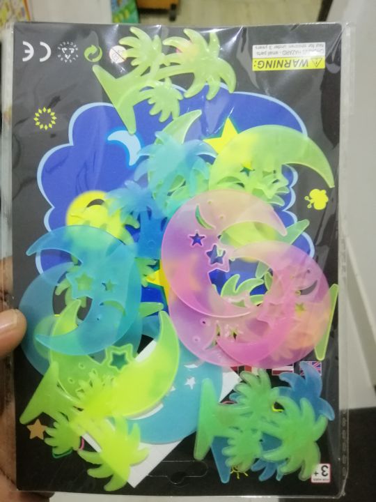 50pcs%20Christmas%20Luminous%20Snowflake%20Wall%20Sticker%20Stars%20Glow%20In%20The%20Dark%20Fluorescent%20Snowflake%20deco%20-%20Image%208