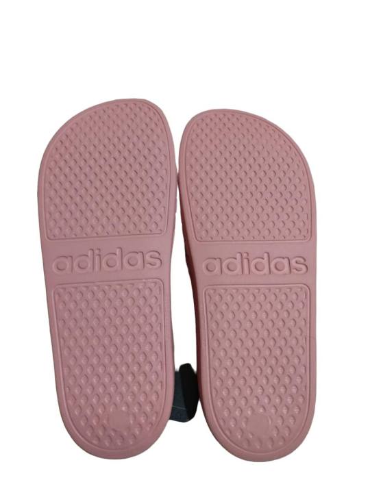 Slides%20-%20Adidas%20-%20Flip%20Flop%20-%20Slip%20on%20-%20Sandals%20-%20Slippers%20-%20Image%204