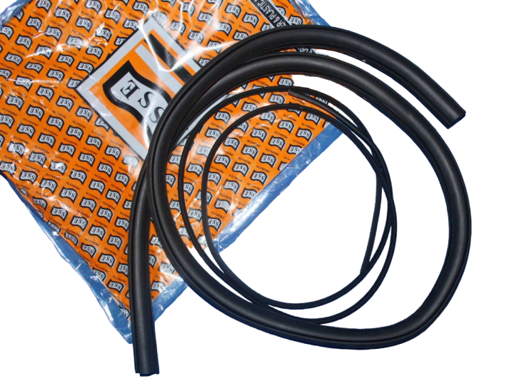 Three%20wheel%20spare%20parts(Three%20wheel%20rear%20%20rubber%20beading)%20-%20Image%203