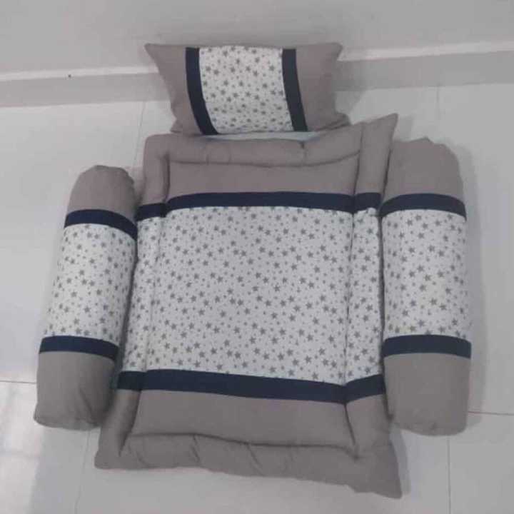 Hand%20Quilt%20Baby%20Bedding%20Sets%20Baby%20Carrier%20Pillows%20Grey%20White%20Design%20-%20Image%205