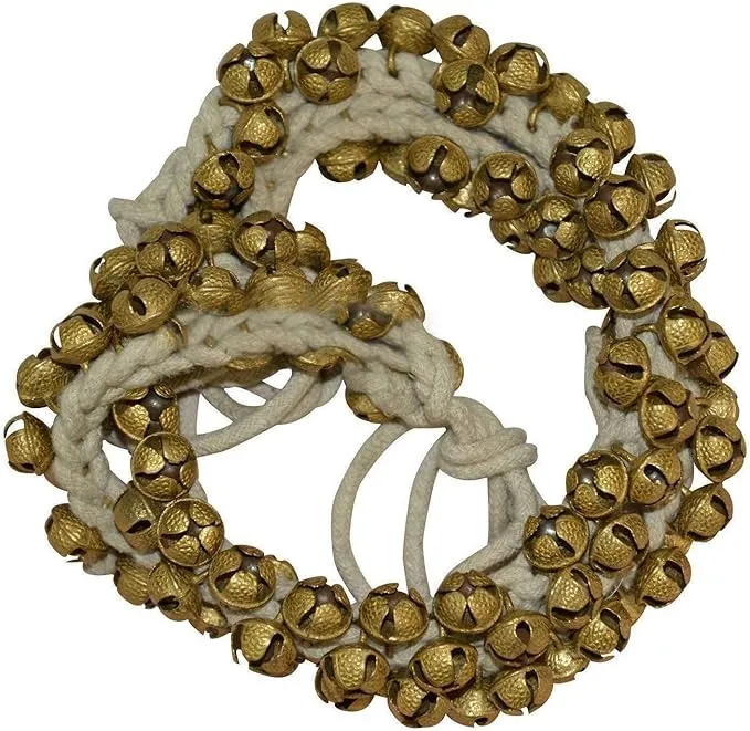 Gold%20color%20Indian%20kathak%20dance%20foot%20accessories%20gejji,%20ghungroo%20paada%20salan%20for%20dancer%20women%20-%20Image%203