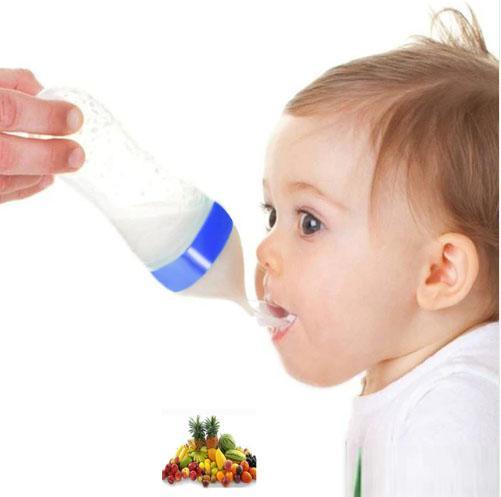 Silicone%20Squeeze%20Bottle%20Spoon%20-%20Baby%20Feeding%20-%20Image%204