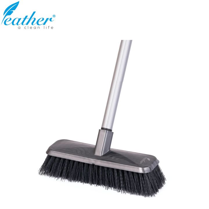 BATHROOM%20BRUSH%20LONG%20WITH%20120CM%20PLASTIC%20COATED%20METAL%20HANDLE%20-%20FEATHER%20-%20Image%208