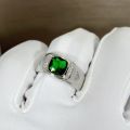 【IKE】Fashion Green Crystal Emerald Gemstones Diamonds Concise Rings for Men  White Gold Silver Color Jewelry Bague Trendy Bands. 