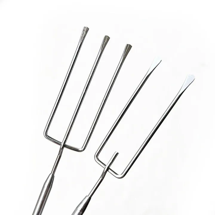 stainless%20steel%20Chocolate%20dipping%20fork%20Ergonomic%20Long%20handle%20design%20High-quality%20craftsmanship%20Stainless%20steel%20tool%20Sleek%20%20finish%20Easy-to-clean%20%20dipping%20tool%20for%20Professional%20chocolatiers%20Home%20-%20Image%202