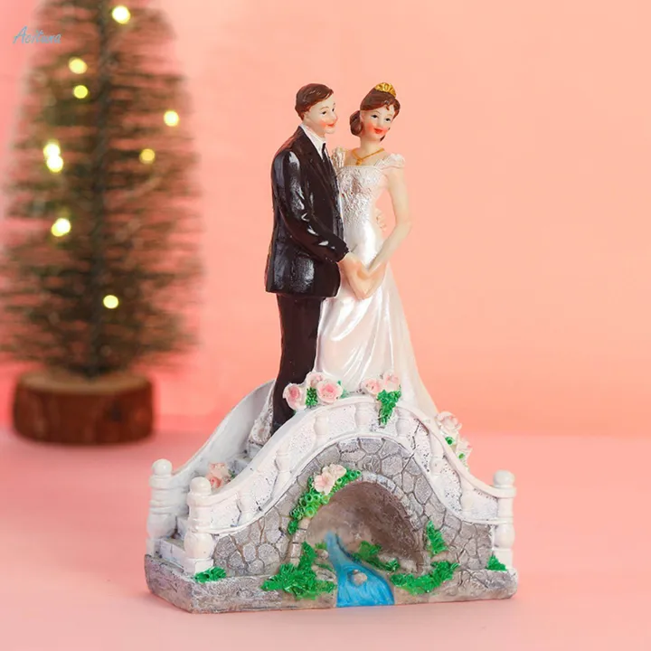 Couple%20Figures%20Decorations%20Gift%20for%20Engagement%20Ready%20to%20Marry%20Anniversaries%20-%20Image%204