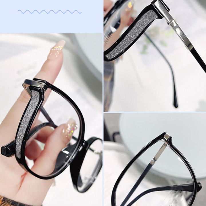 Large%20Frame%20Reading%20Glasses%20Vision%20Flat%20Lens%20Anti%20Blue%20Blue%20Blockers%20Artistic%20Design%20Flash%20%20Glasses%20for%20Office%20Work%20Reading%20Fashion%20Accessory%20Eye%20Protection%20Far%20sighted%20Users%20-%20Image%202