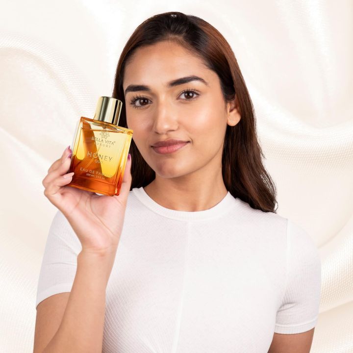 Bella%20Vita%20Luxury%20Honey%20Oud%20Eau%20De%20Parfum%20Unisex%20Perfume%20for%20Men%20&%20Women%20with%20Patchouli,%20Vanilla,%20Bergamot%20%7C%20Floral,%20Spicy%20EDP%20Fragrance%20Scent,%20100%20Ml%20NUZ%20-%20Image%202