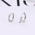 1Pc Hoop Earring Elegant Temperament Polished Hypoallergenic High-gloss Fashion Jewelry Copper Twining Knot Women Huggie Earring for Dating. 