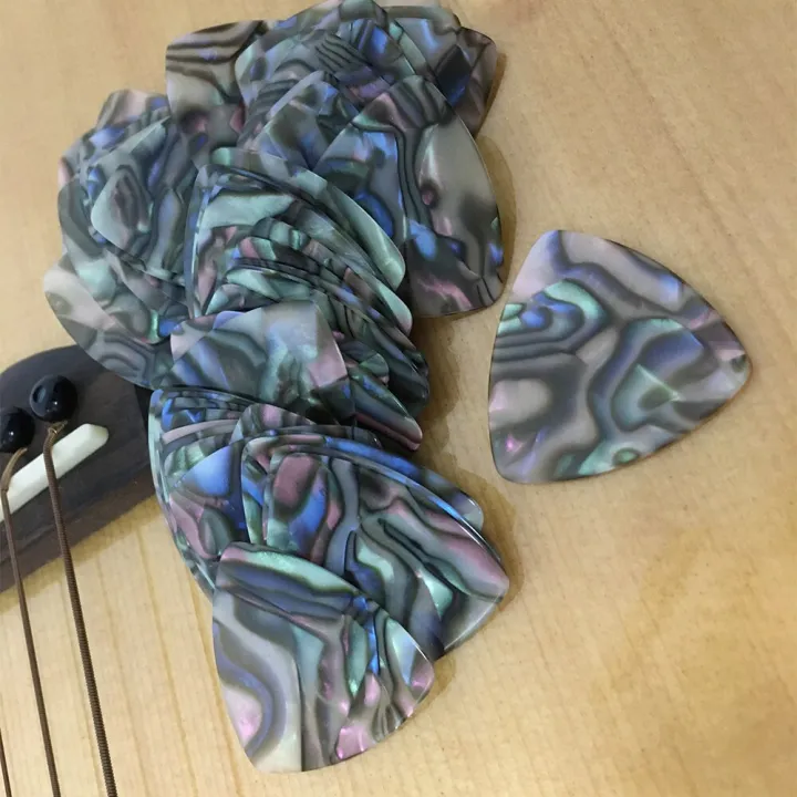 Lots%2050pcs%20Seashell%200.71mm%20Medium%20Rounded%20Triangle%20Celluloid%20Guitar%20Picks%20-%20Image%205