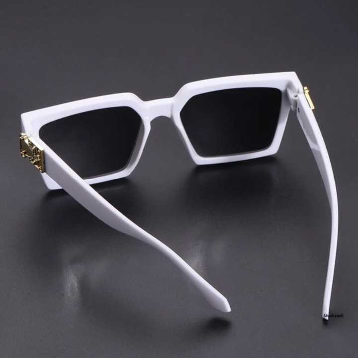 UV%20Protection%20Sunglasses%20luxury%20sheds%20For%20Men%20&%20Women.%20-%20Image%203