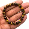 Tiger Eye Gemstone Bracelet. 