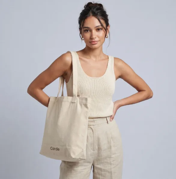 Essential%20Tote%20Bags%20-%20Image%203