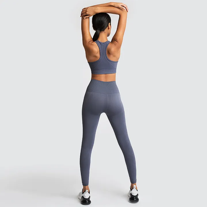 Women%20Fitness%20Seamless%20Sportswear%20Sport%20Workout%20Gym%20Suit%20and%20Yoga%20Set%20%20Size%20:%20L%20-%20Image%204