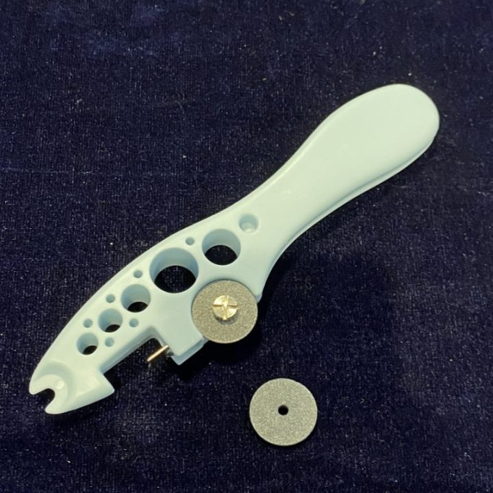 Nurse%20Glass%20Ampoule%20Vial%20Bottle%20Opener%20Vial%20and%20Injection%20Bottle%20Cutting%20Device%20Handle%20-%20Image%205