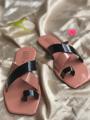 flat shoes / women's flat sandals / ladies foot ware / style shoes / flip flop / slippers / girls quality flat casual sandals. 