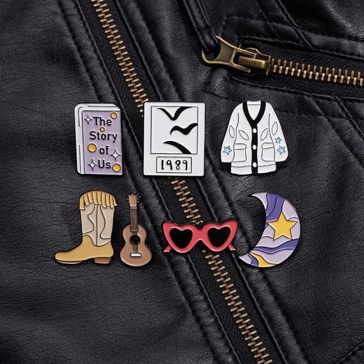 85%20Styles%20New%20Taylor%20Swift%20Music%20Album%20Lyrics%20Brooch%20Fashion%20Clothing%20Accessories%20Gift%20for%20Friends%20Alloy%20Backpack%20Badge%20-%20Image%202