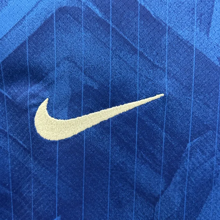 Chelsea%20Home%20Football%20Kit%20kids%20sizes%20Imported%20-%20Image%206