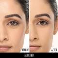 Lakme 9 to 5 Flawless Matte Complexion Compact Powder, Almond, Absorbs Oil, Conceals & Gives Radiant Skin - All Day Matte Finish Face Makeup, 8 g SAB. 