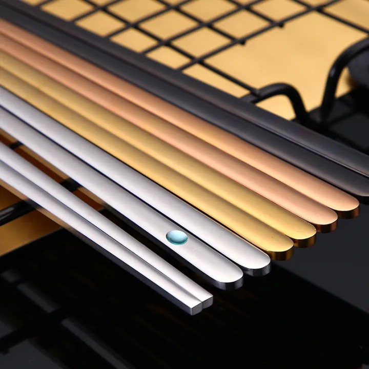 1%20Pair%20304%20Stainless%20Steel%20Solid%20Flat%20Chopsticks%20Household%20Rainbow%20Chopsticks%20Portable%20Dinnerware%20Korean%20Tableware%20-%20Image%202