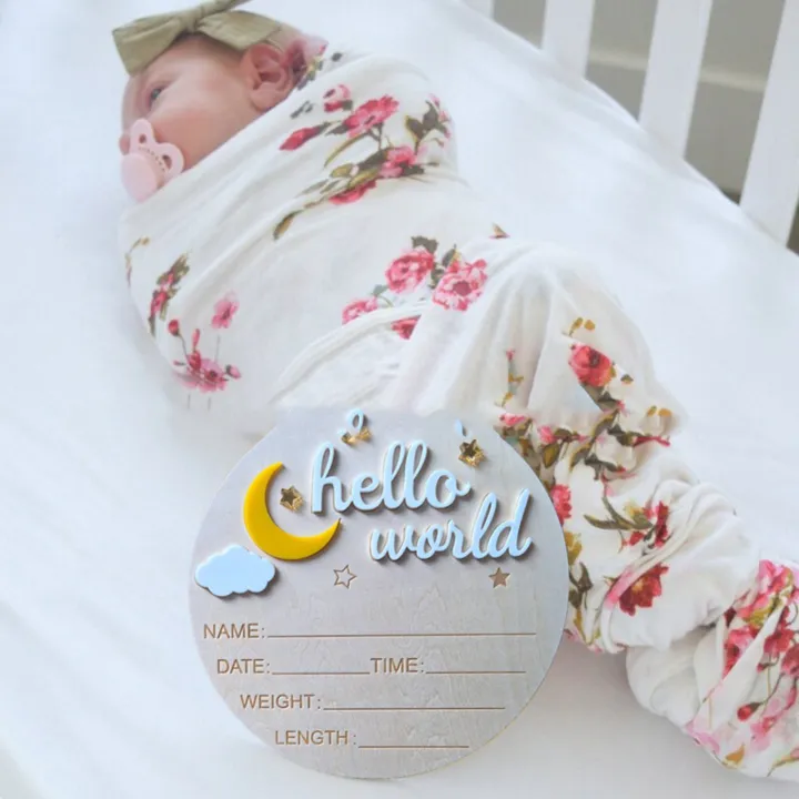 Wooden%20Hello%20World%20Newborn%20Sign,%20Cute%20Birth%20Announcement%20Board%20Baby%20Announcement%20-%20Image%205