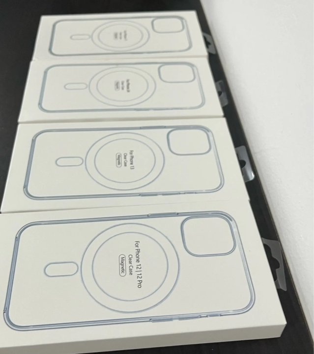 Magsafe%20Magnetic%20Wireless%20Charging%20Case%20For%20iPhone%2016%2015%2014%2013%2012%2011%20Pro%20Max%20Mini%20X%20XR%20XS%207%208%20Plus%20SE%20Clear%20Hard%20Cover%20-%20Image%204