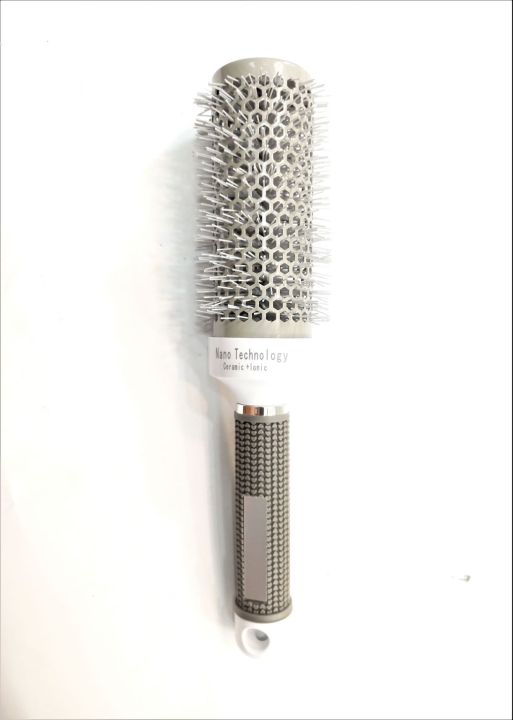 Professional%20Ceramic%20Nano%20Technology%20Round%20Brush%20for%20Blow%20Drying%20Brush%20-%20Image%203