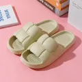 【WEJA】1PC Thick Flat Bottom Bathroom Home Slippers Fashion Soft Sole EVA Indoor lady Sandals 2023 Summer Non Slip Flip Flops. 