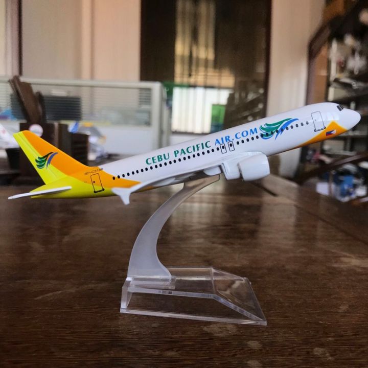 Philippine%20Airlines%20Boeing%20747%20777%20Aircraft%20Model%20PAL%20Airbus%20A380%20Cebu%20Pacific%20A320%20Diecast%20Metal%20Airplane%20Model%2016CM%20-%20Image%206