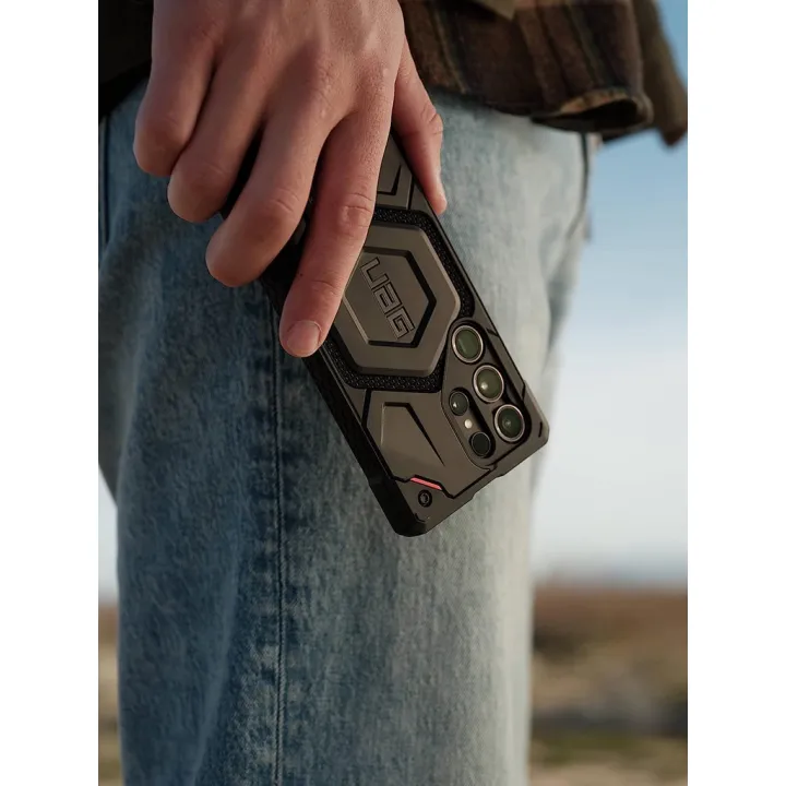 UAG%20Designed%20for%20Samsung%20Galaxy%20S23%20Ultra%20Case%20Shockproof%20Protective%20Cover%20Compatible%20with%20Magnetic%20Charging%20-%20Image%208