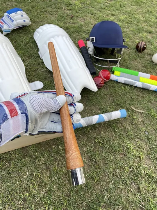 LIVOX%C2%AE%20Super-5%20Cricket%20Bat%20Grips%20with%201%20Wooden%20Grip%20Cone%20Ultra%20Tacky%20(Pack%20of%206)(FROM%20INDIA)NUZ%20-%20Image%204