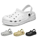 2023 Clog Sandals Slippers For Men Flat Fashion Summer Casual Man Garden Shoes Outdoor Beach Clogs Shoes Crocks Sandales Homme. 