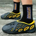 IELGY men's outer wear non-slip soft bottom hole sandals. 