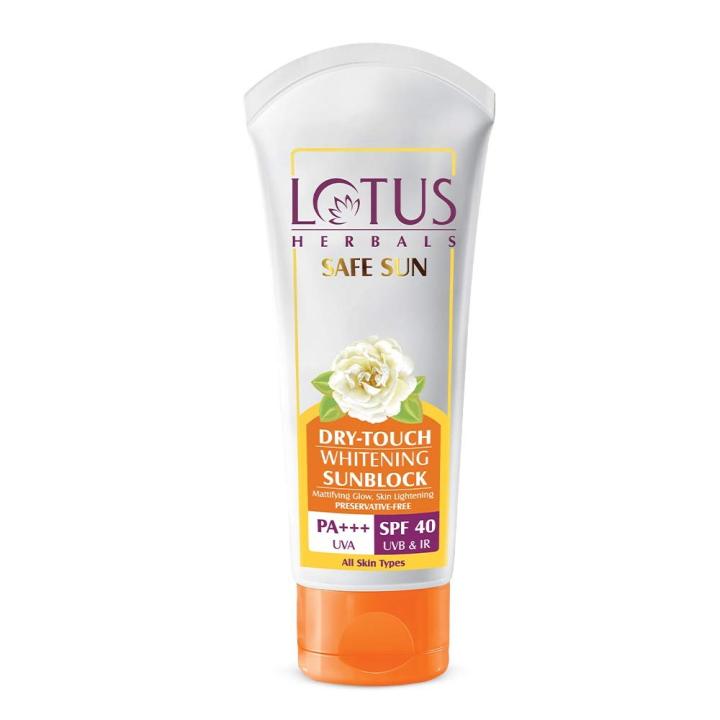 Lotus Herbals Safe Sun Dry-Touch  Sunscreen SPF 40 PA+++  50g