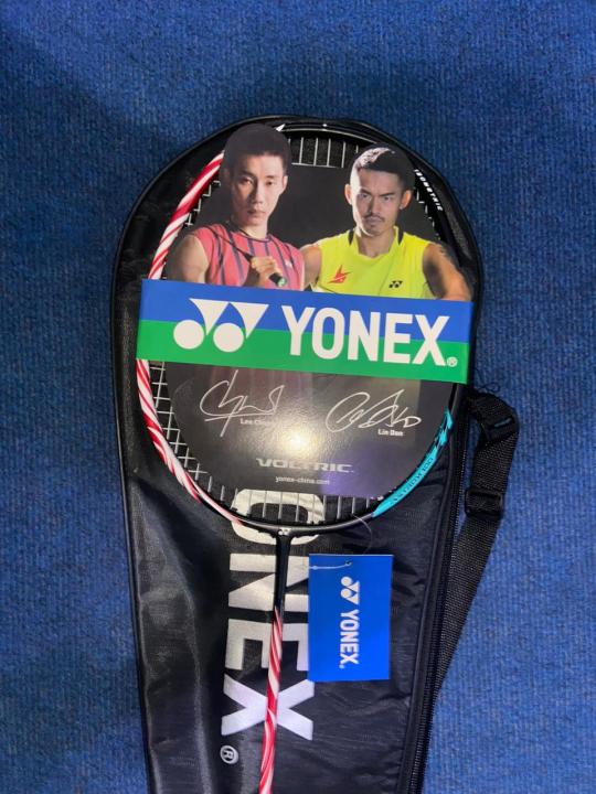 Astrox%20100ZZ%20High%20Tension%20Badminton%20Racket%2026lbs%20-%20Image%209