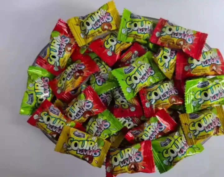 Derby%20Sour%20Lovers%20Candy%20166pcs%20-%20Image%203