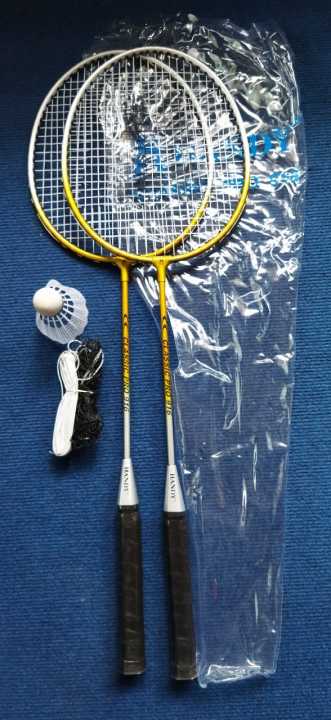 Badminton%20two%20rackets%20with%20shutle%20and%20net%20for%20Family%20fun%20time%20-%20Image%202